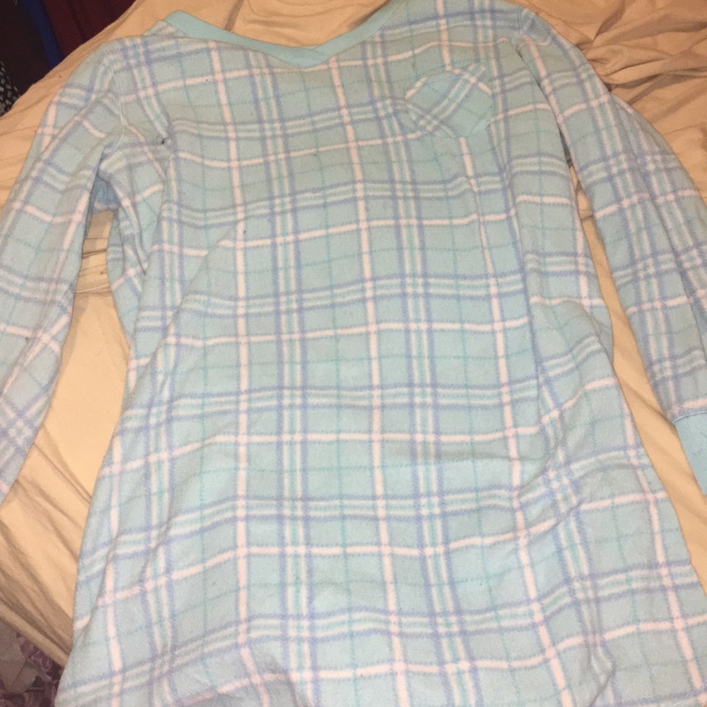 blue nightgown